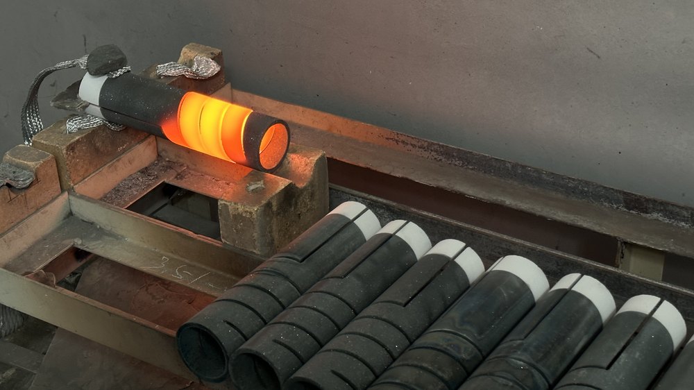 SiC Heater Atmosphere Control for Protecting Silicon Carbide Rods from Aging and Corrosion
